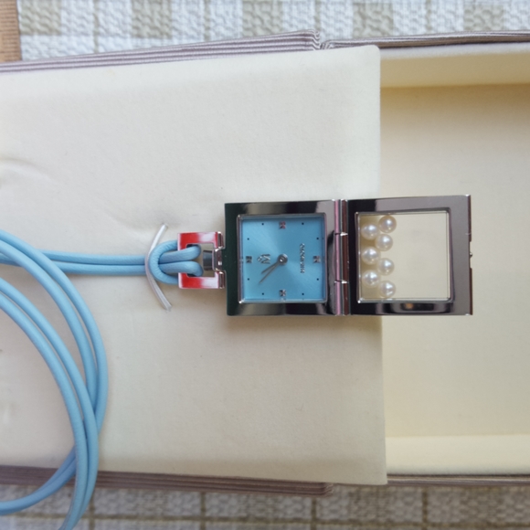 COPY - MIKIMOTO stainless steel floating Watch Pendant Necklace - Picture 3 of 4